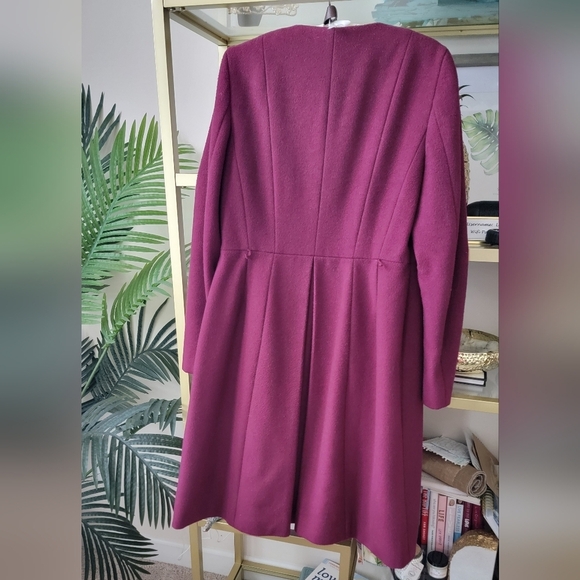 Wine Red / Burgundy Ann Taylor Long Pleated Wool Dress Coat - Women's Size 6 - Picture 7 of 12